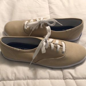 New Keds champion sneakers, khaki